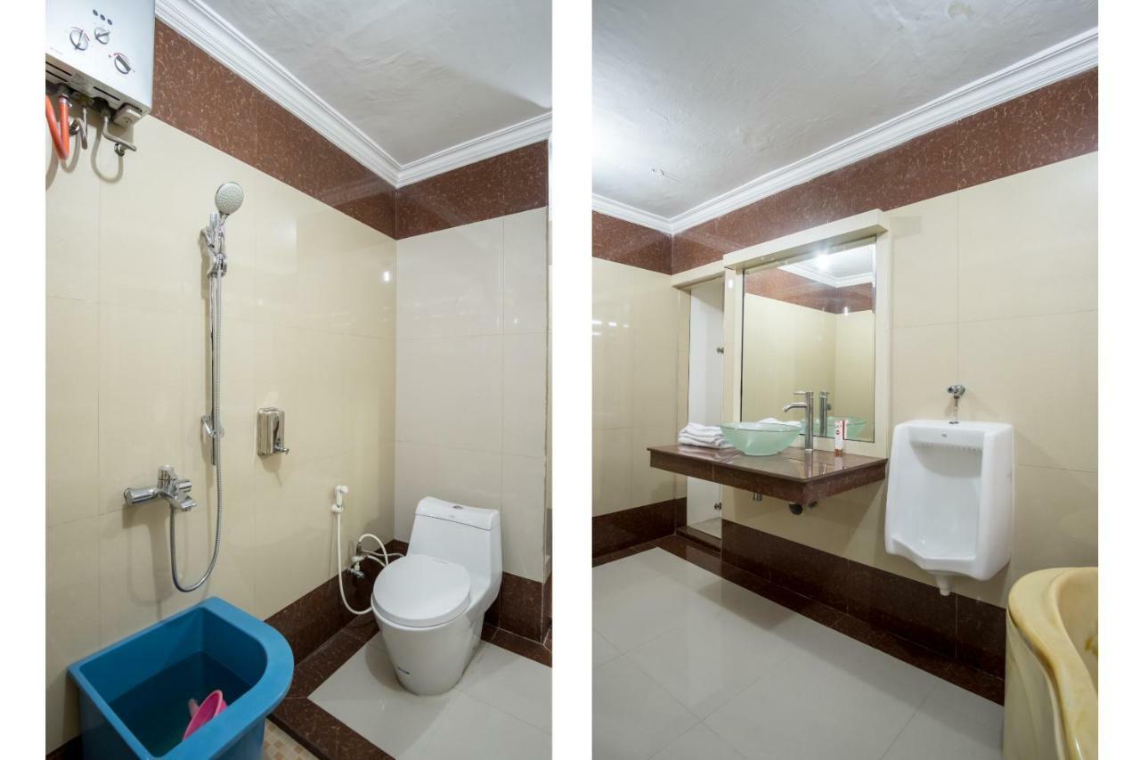 Oyo 619 Naufal Guest House Syariah Medan Bagian luar foto